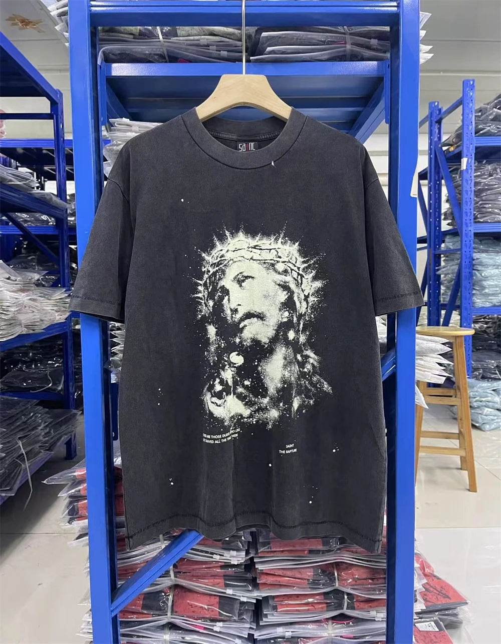 Saint JESUS Night Light Destruction distressed printed short sleeved T-shirt T Shirt Men Women T Shirt Top Tees