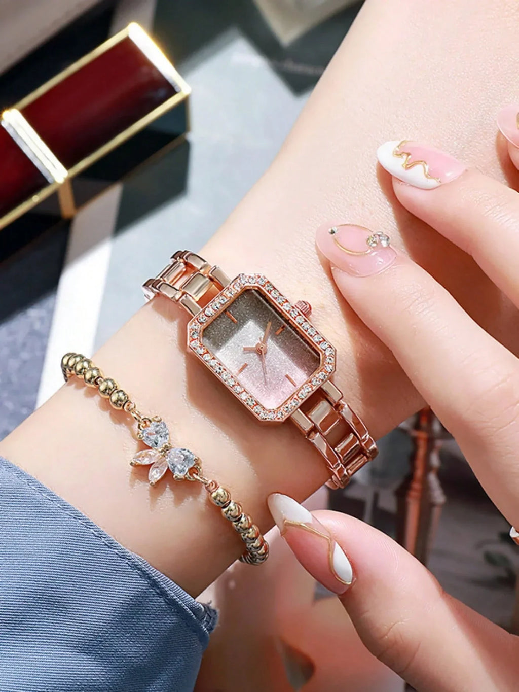 2-piece set of women's watches, women's styles, simple and fashionable, starry sky, diamond studded square watch set