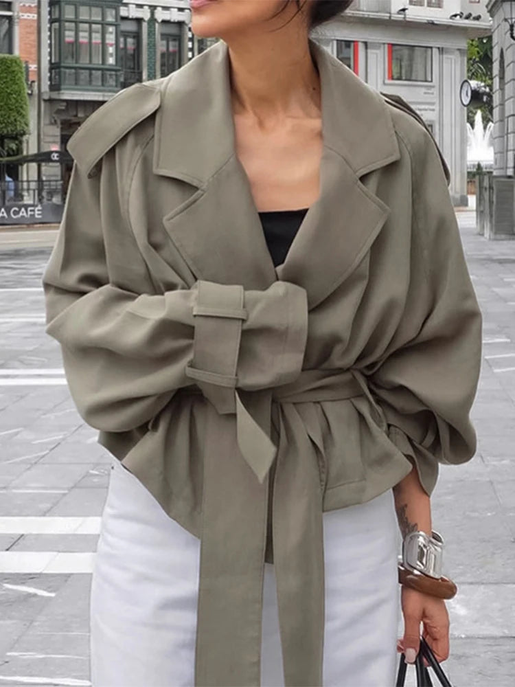 Solid Color Lace Up Windbreaker Women Fashion Long Sleeve Wide Shoulder Short Loose Jacket New Autumn Commuting Street Outerwear